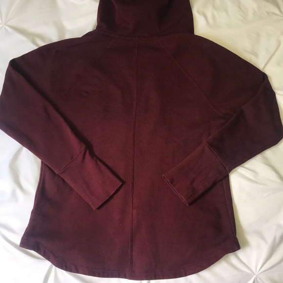 The North Face Hoodie - Picture 6 of 6
